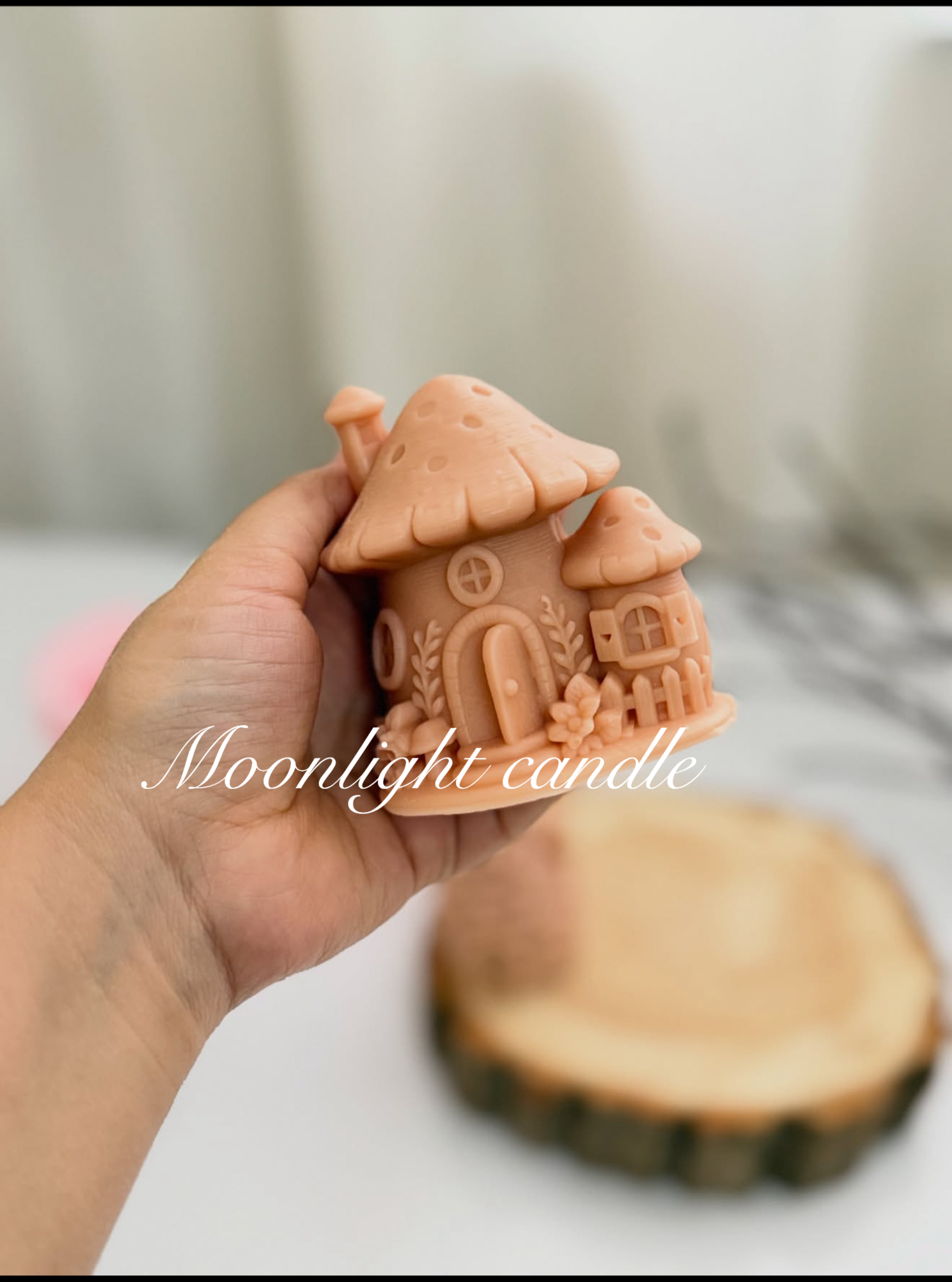 شمع دکورتیو کلبه قارچی moonlight با رنگبندی دلخواه